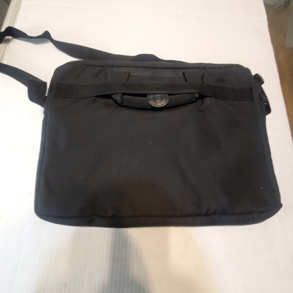 Wenger Swiss Gear  17" Laptop Bag / Case w Strap Black Nice Condition - Picture 5 of 14